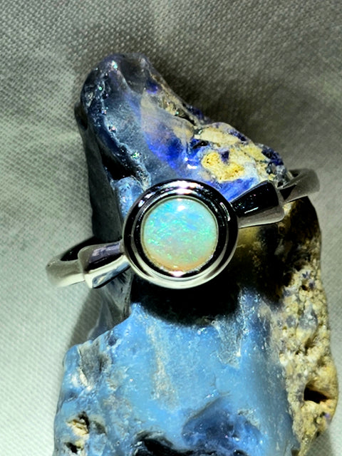 Coober Pedy White Round Opal Silver (925) Ring (CP24) Global Opals