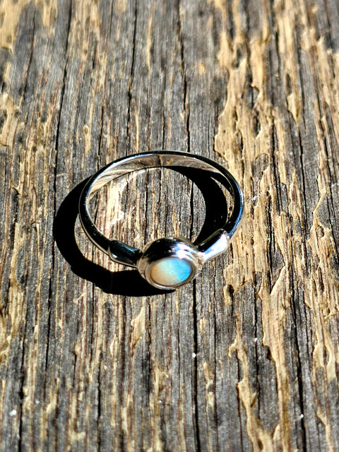 Coober Pedy White Round Opal Silver (925) Ring (CP24) Global Opals