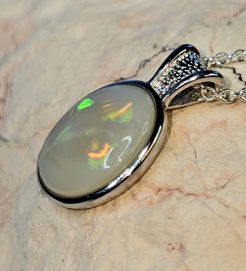 Coober Pedy White Opal Pendant (CPP31) Global Opals