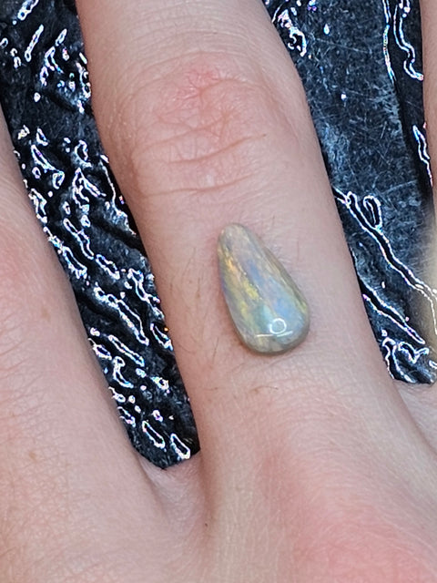 Dark Green/Gold Aussie Opal 1861 / 2.25cts Global Opals