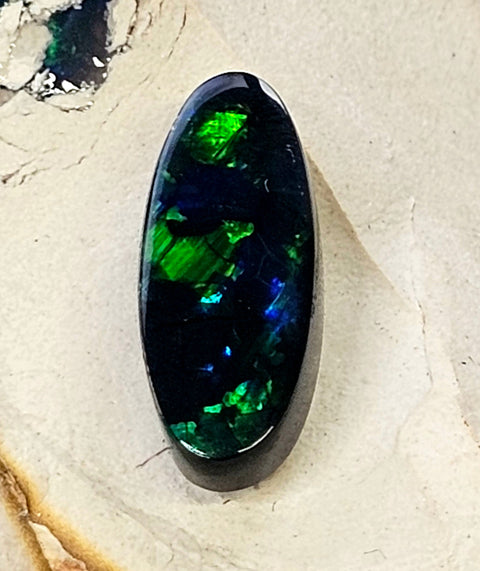 Super Black Unique 3.86ct Solid Lightning Ridge Opal GJM301 Global Opals