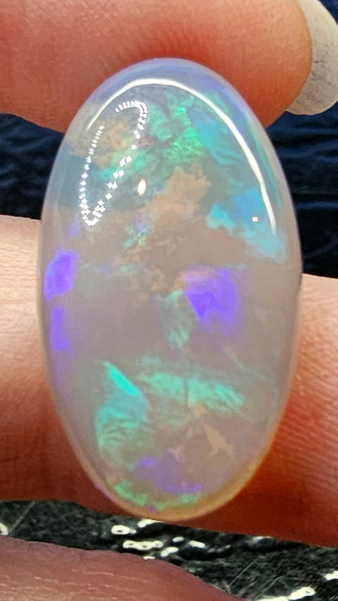 Beautiful Blue/Green Long Crystal Lightning Ridge Solid Opal LLM-001 Global Opals