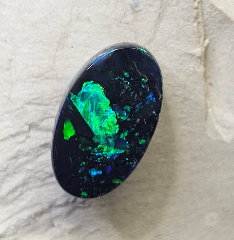 Beautiful Blue, Green 3.82ct Solid Black Opal GJM302 Global Opals