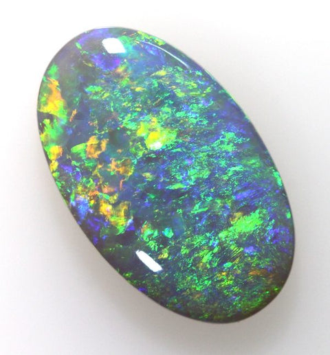 4.59 carat bright blue/green semi-black Opal!