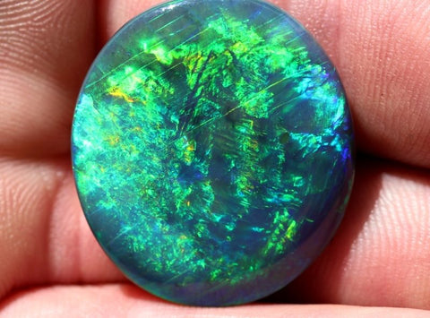 33.12 carat large stunning blue/green Opal!