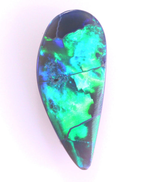 Brilliant green blue broad flash Opal 2.70ct