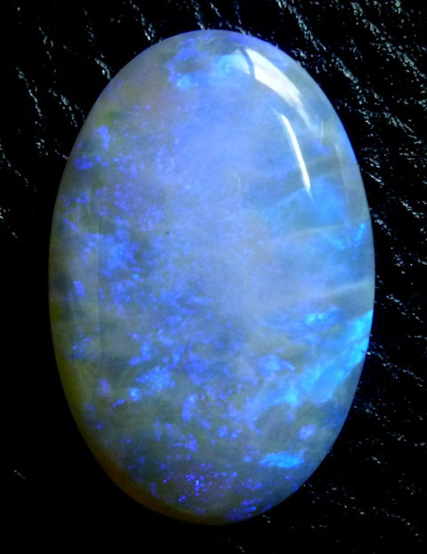 Large 28.96 carat crystal solid Opal!