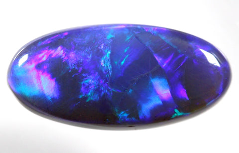 Amazing colours 4.58 carat black Opal!