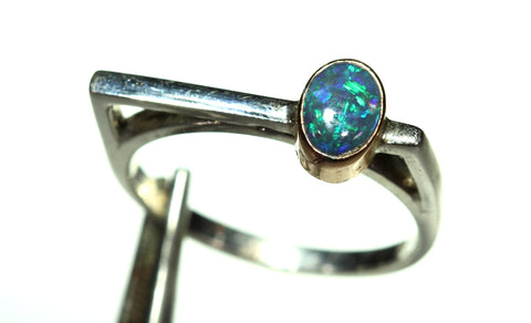 (RPG-504) Striking Square 9ct Gold Bezel Set Stunning Opal Ring! freeshipping - Global Opals